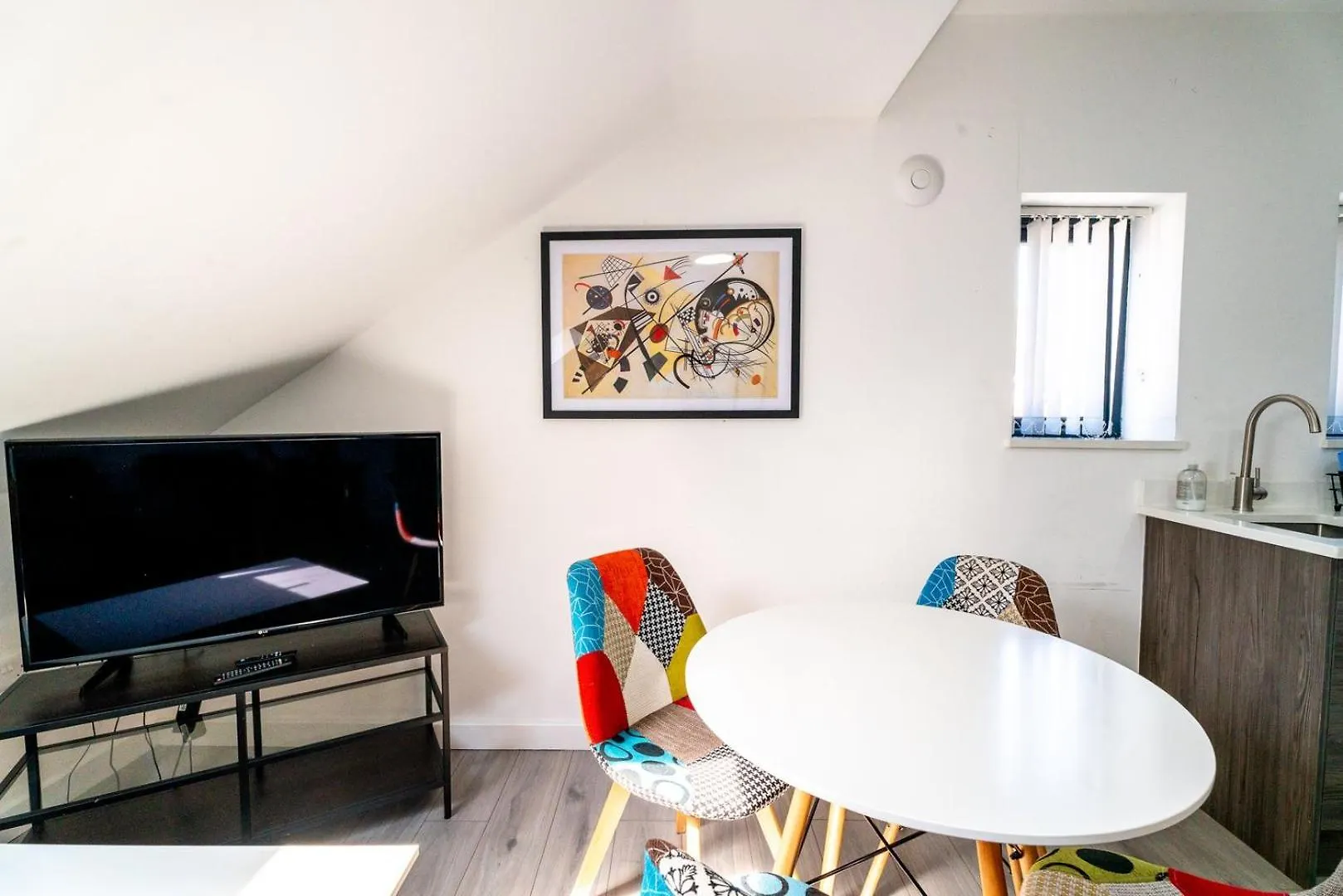 3 Double Br | Wifi | Smart Tv Apartment Cardiff