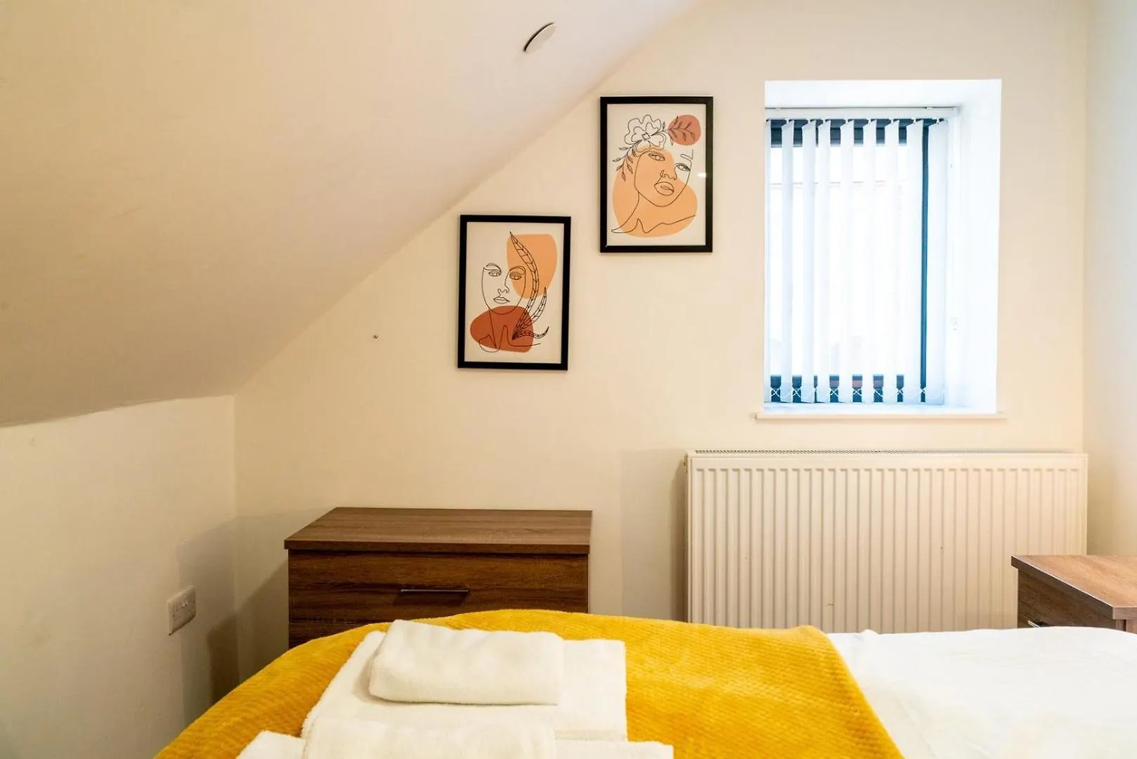 3 Double Br | Wifi | Smart Tv Apartment Cardiff